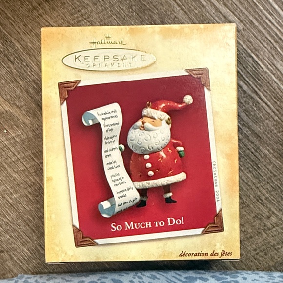 Hallmark Keepsake Santa's Ornament Set - Picture 3 of 5